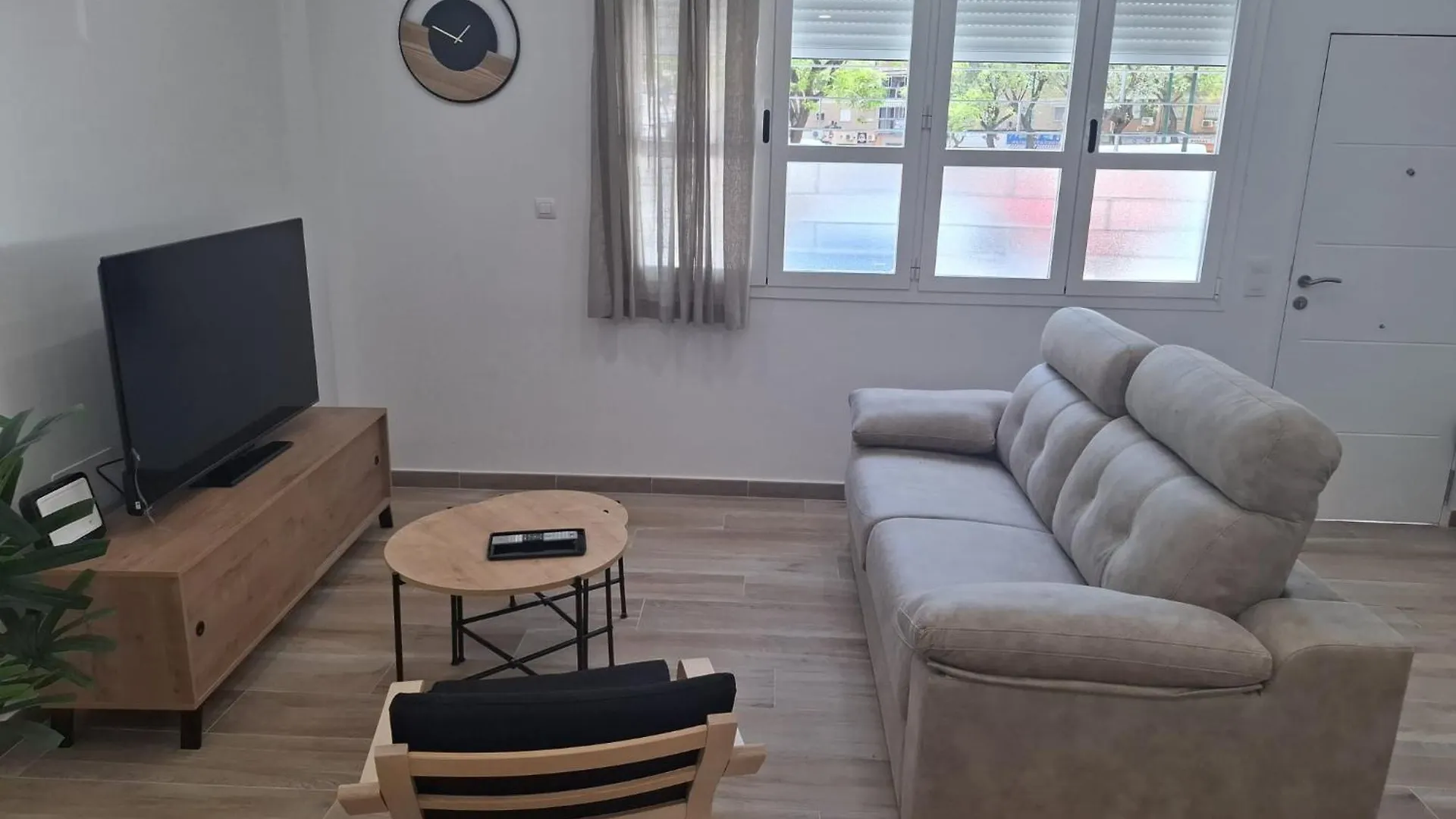 Apartamento La Luz Málaga 0*,